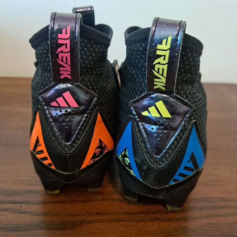 Adidas Freak Ultra 23 Football Cleats Mens 10 Black Neon Multi GW4166 Laceless